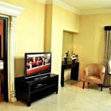 Swiss-Belinn Imara Sudirman Palembang Kültér fotó